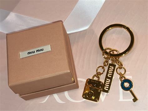 michael miu keychains.